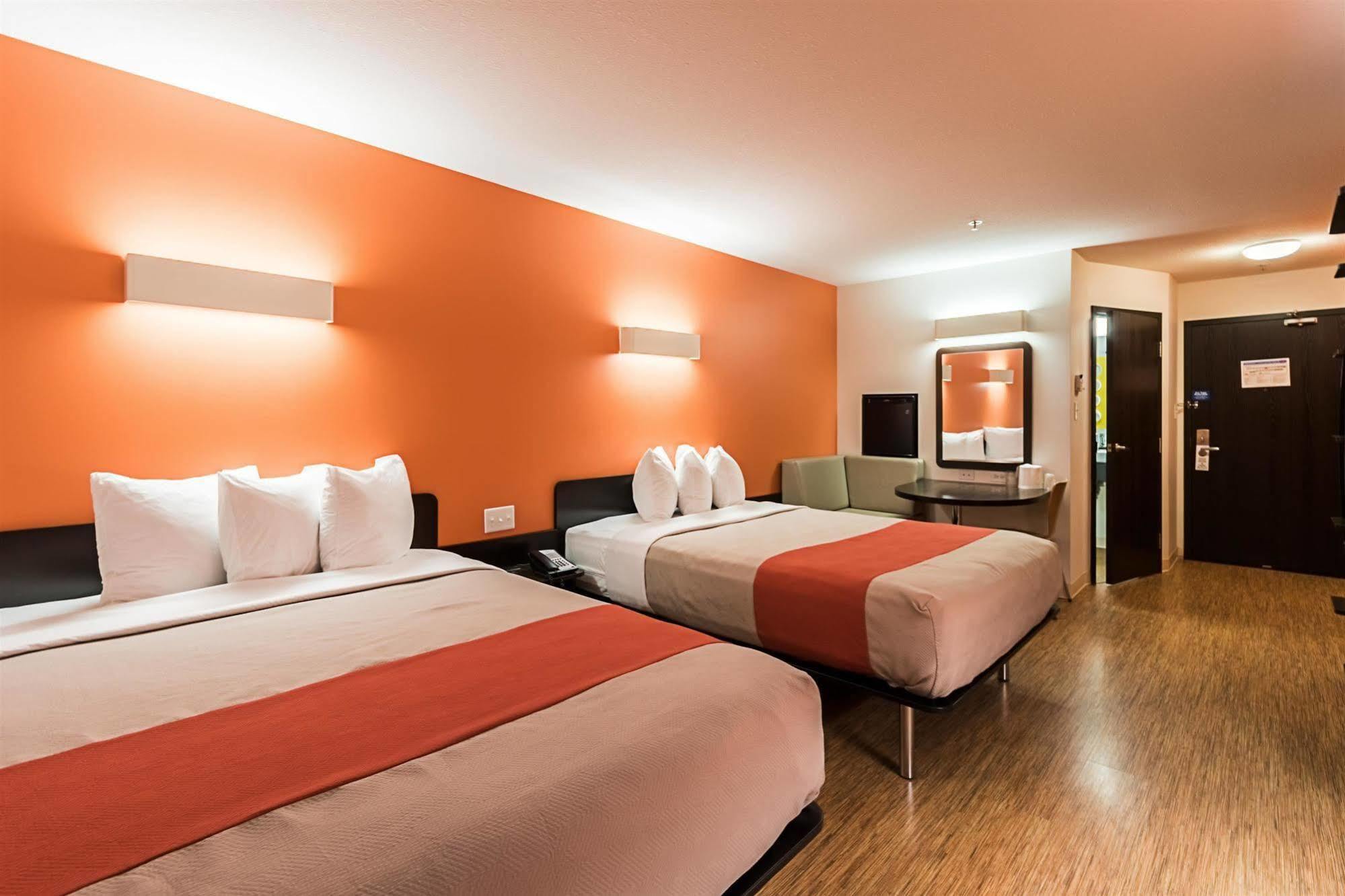 Motel 6-Moosomin, Sk Zewnętrze zdjęcie