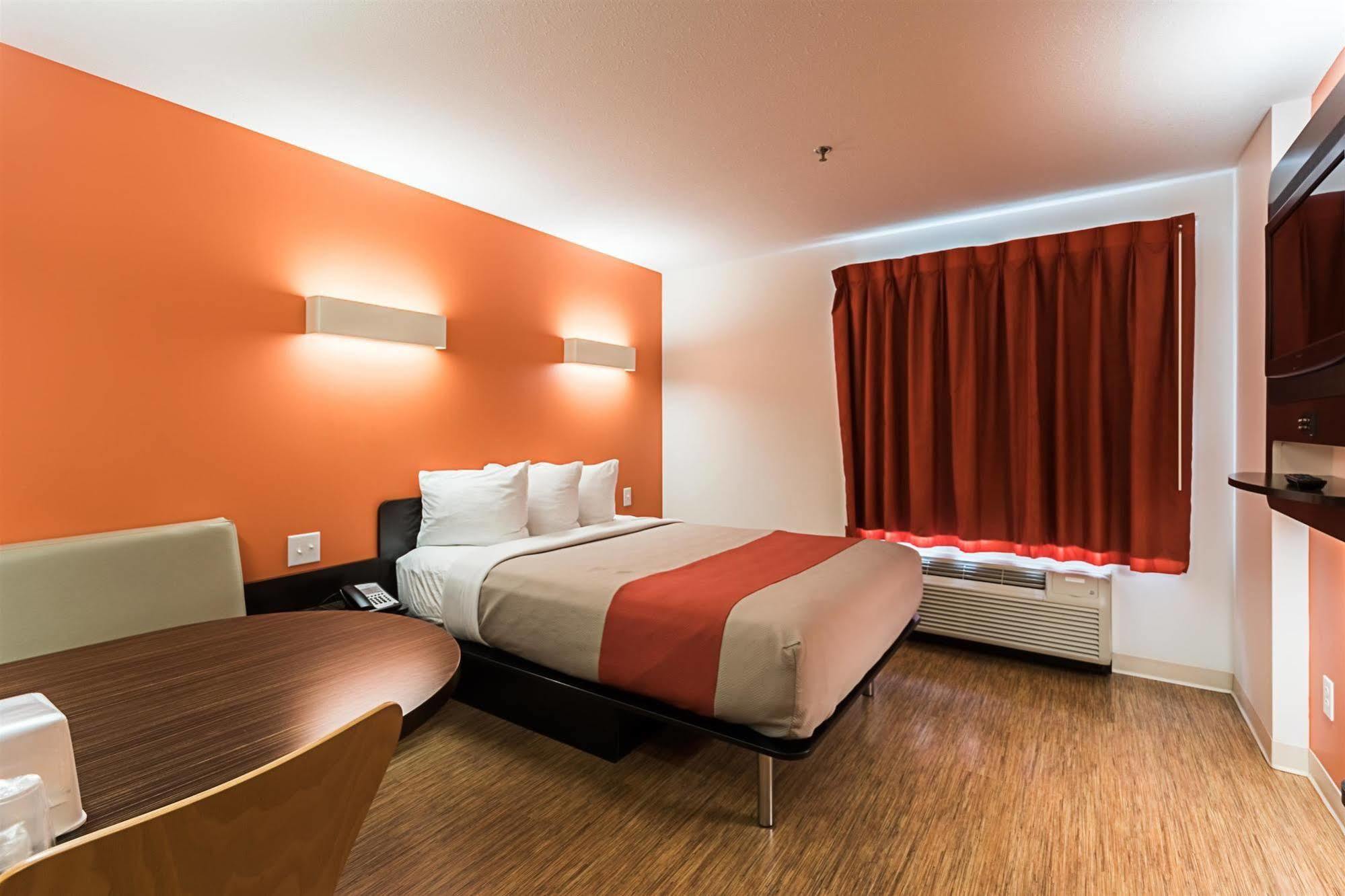 Motel 6-Moosomin, Sk Zewnętrze zdjęcie