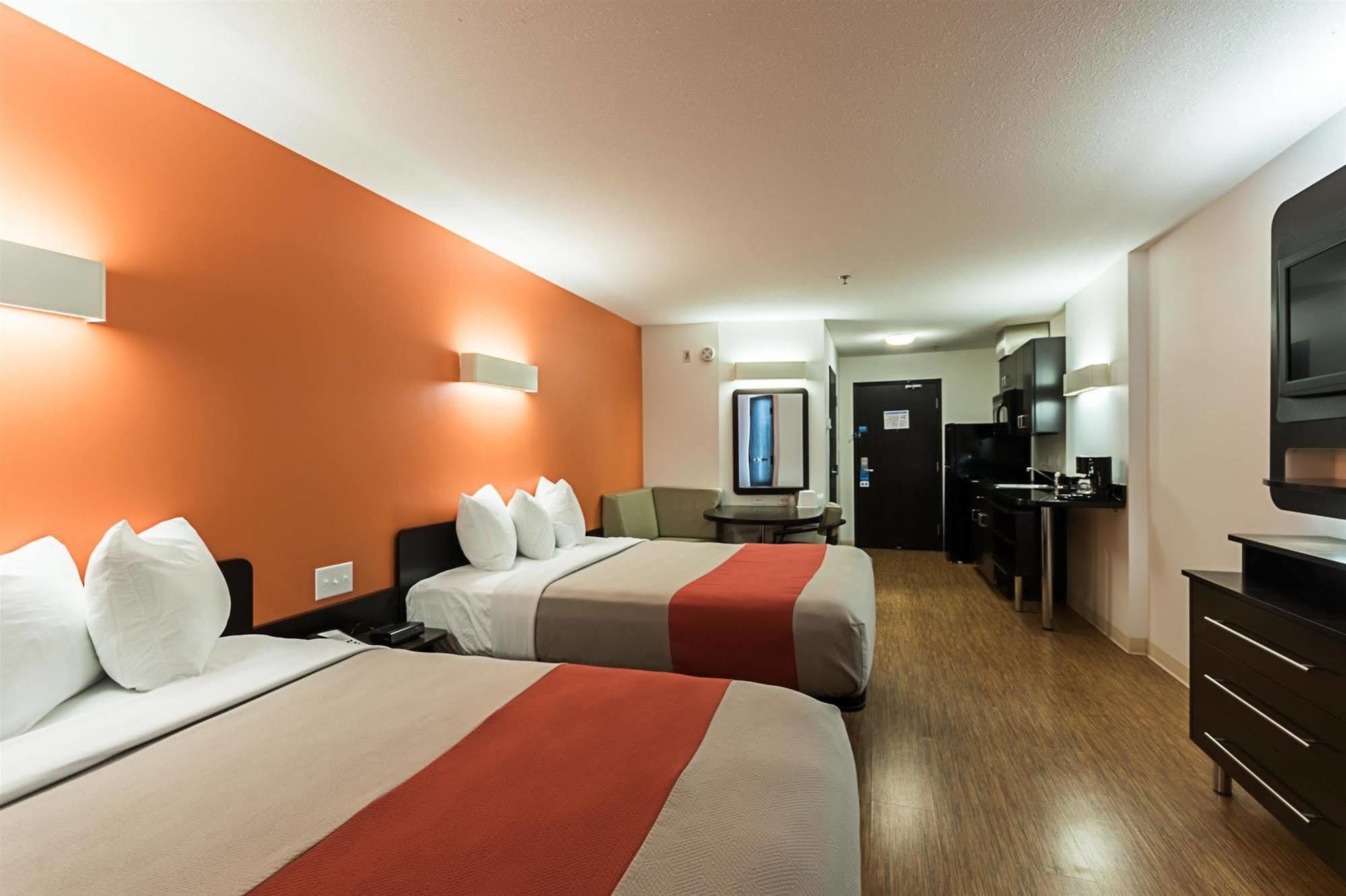 Motel 6-Moosomin, Sk Zewnętrze zdjęcie