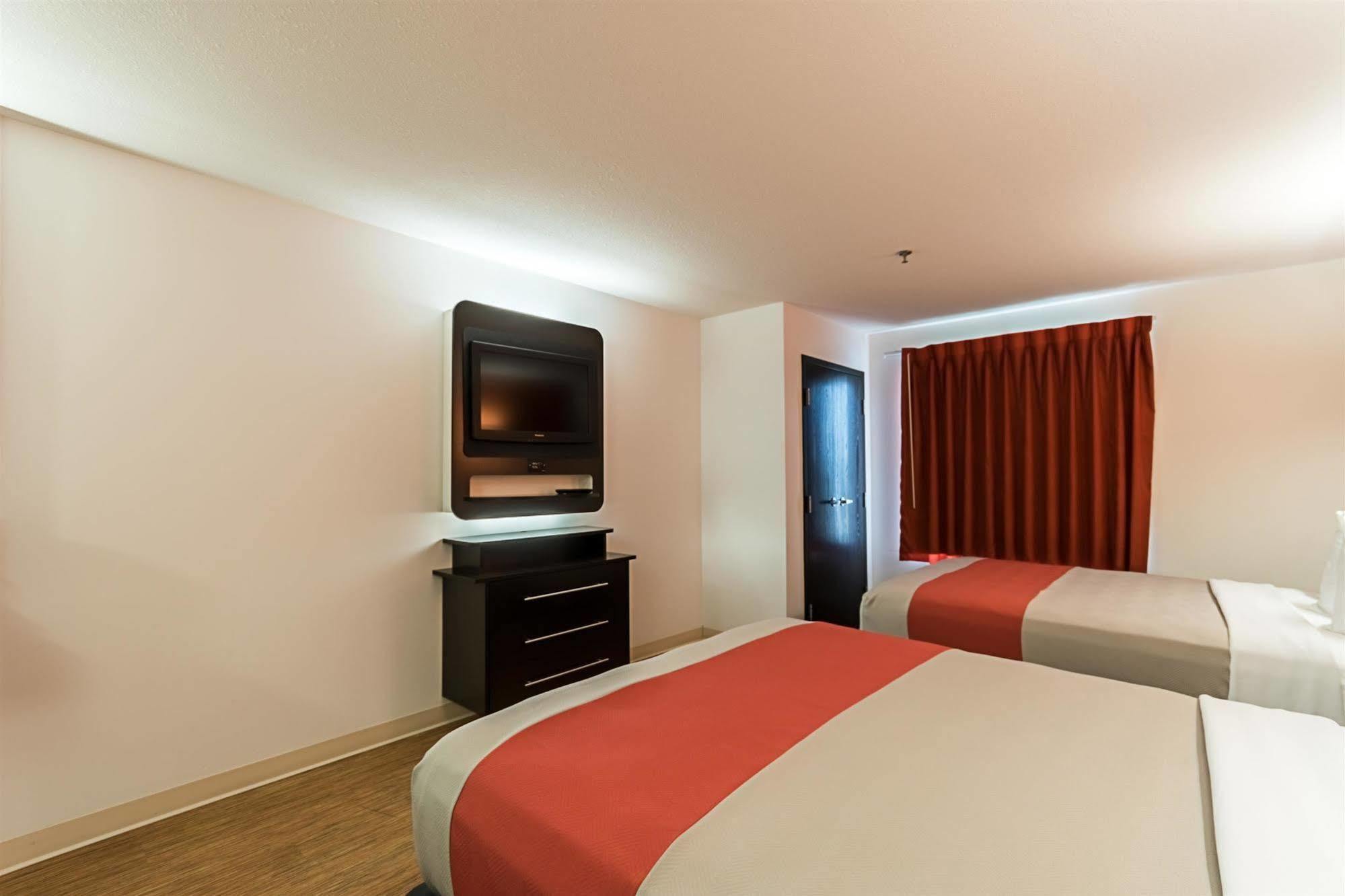 Motel 6-Moosomin, Sk Zewnętrze zdjęcie